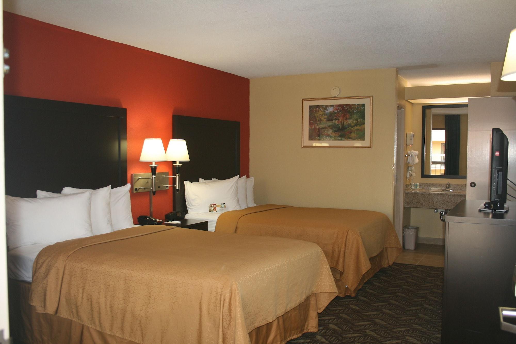 Quality Inn Fredericksburg-Central Park Area Екстер'єр фото