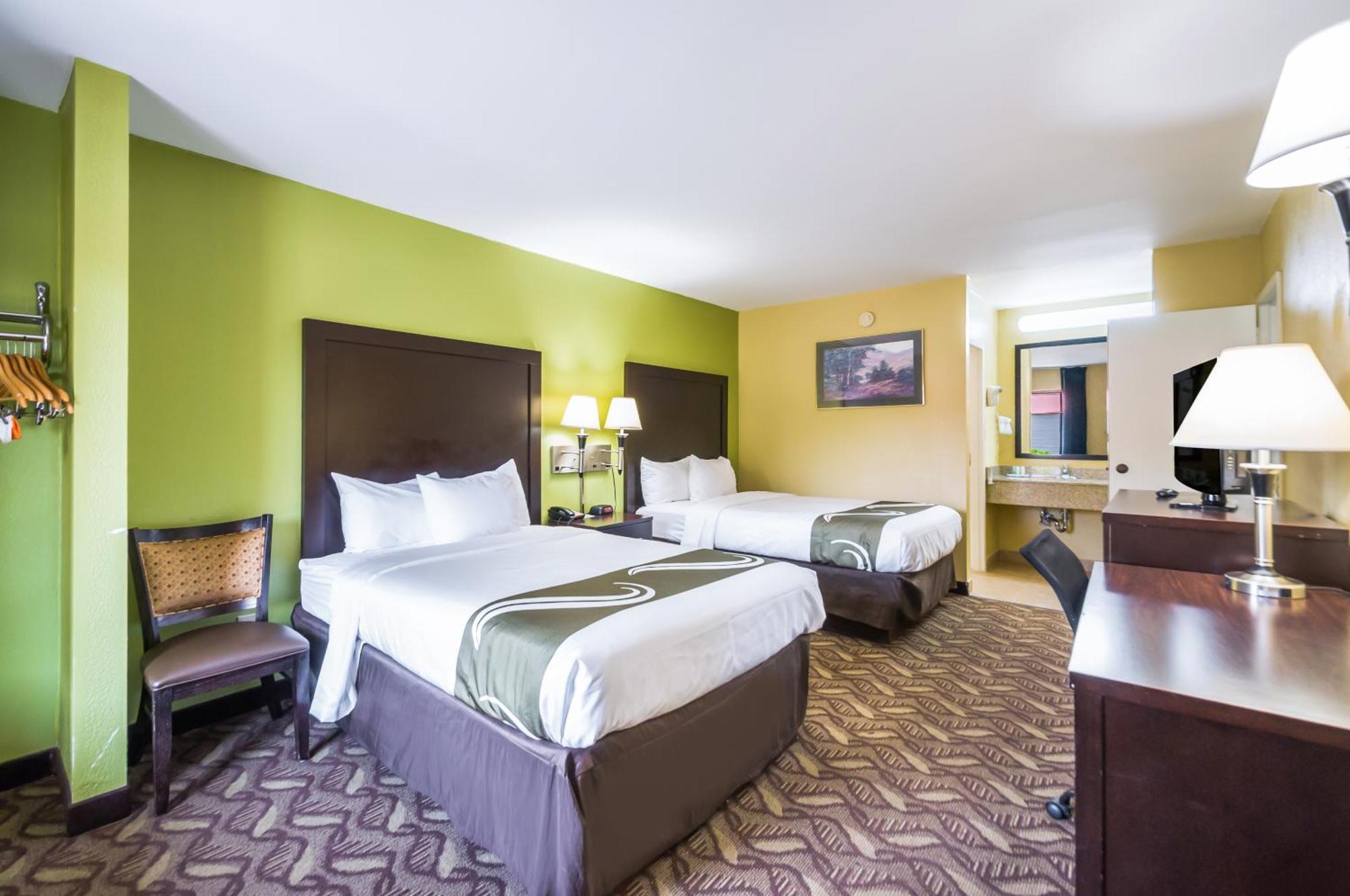 Quality Inn Fredericksburg-Central Park Area Екстер'єр фото