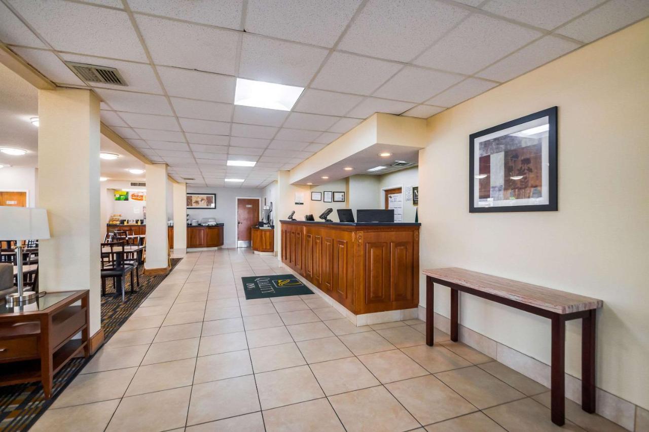 Quality Inn Fredericksburg-Central Park Area Екстер'єр фото
